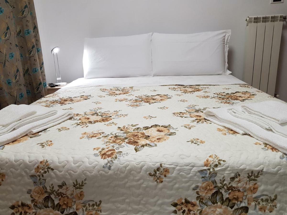 Alfieri 10 Due Passi Da Colosseo Apartment Rome
