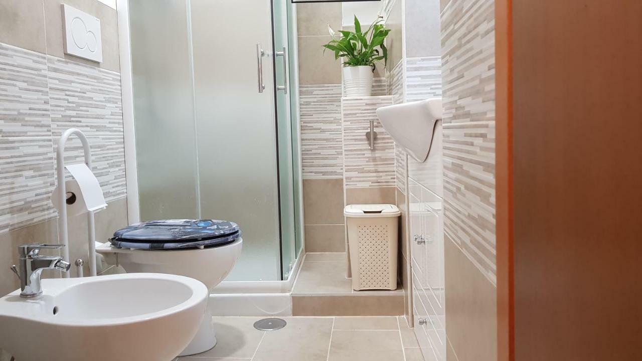 Alfieri 10 Due Passi Da Colosseo Apartment Rome